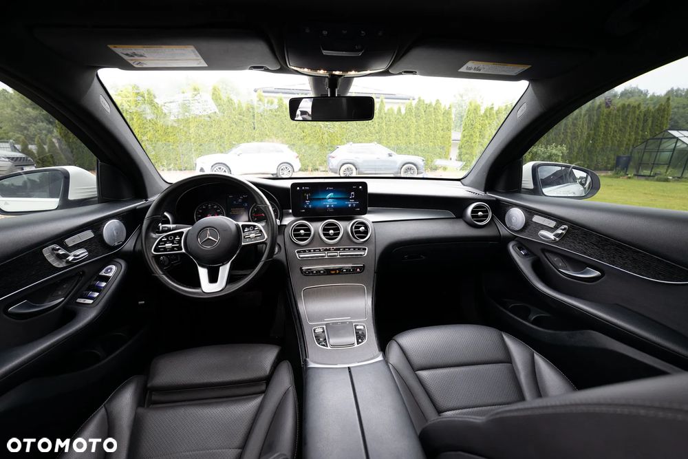 Mercedes-Benz GLC 300 4Matic 9G-TRONIC - 16