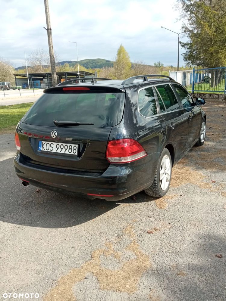 Volkswagen Golf 1.6 TDI DPF Comfortline - 1