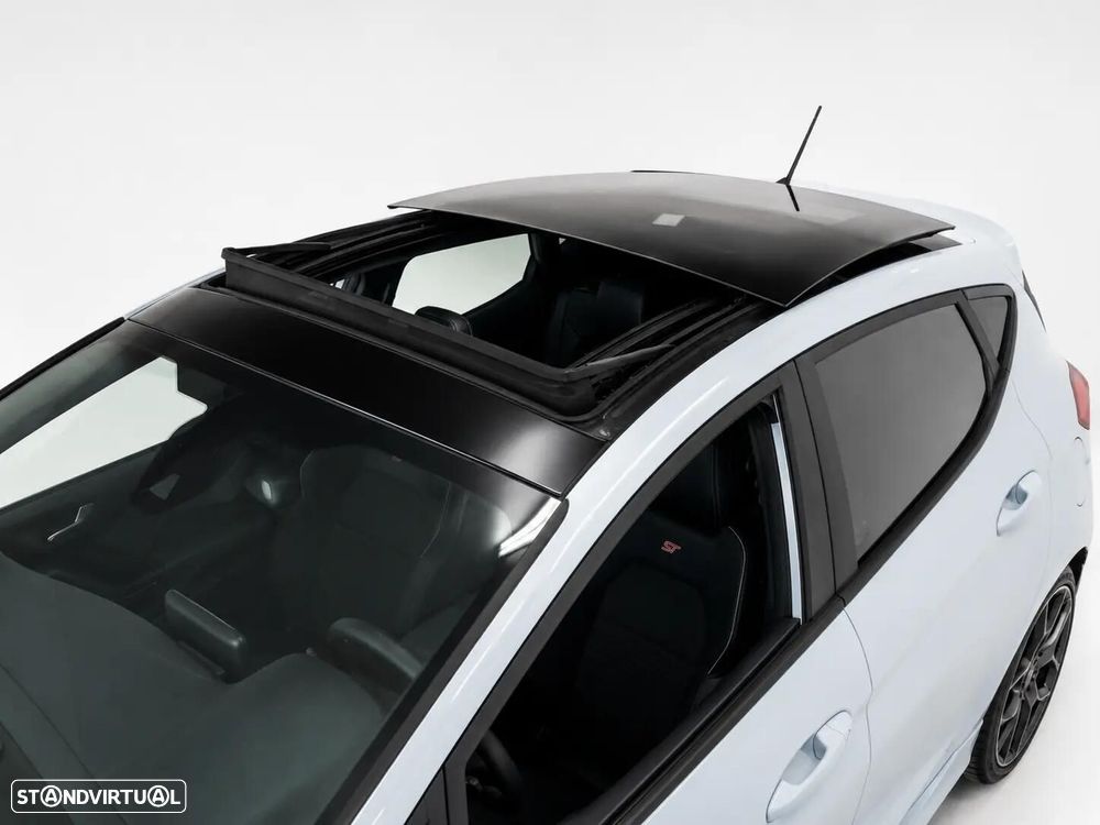 Ford Fiesta 1.5 EcoBoost ST - 43