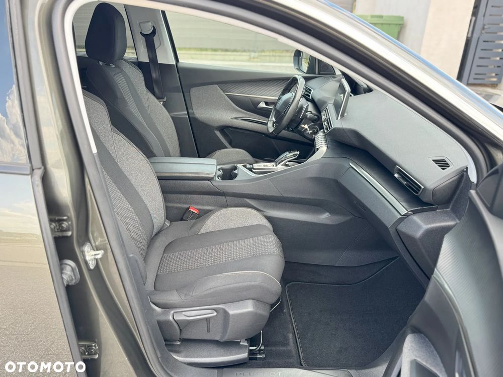 Peugeot 5008 1.5 BlueHDi Allure Pack S&S EAT8 - 22