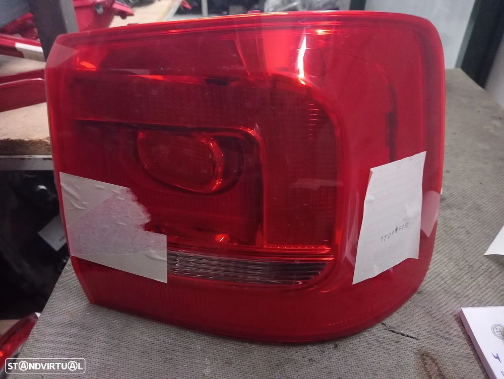 Farolim stop painel direito Volkswagen Touran 10 - / 1T0945096 - 1