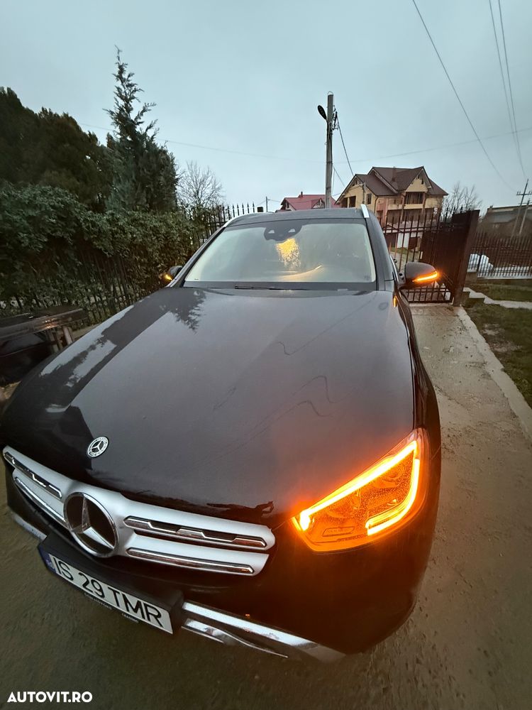 Mercedes-Benz GLC - 2