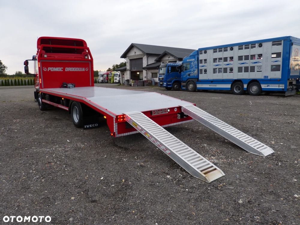 Iveco EUROCARGO 120E22 / 150E22 POMOC DROGOWA / SPECJALNY / AUTOLAWETA / DMC 11.990 KG / ŁAD. 6.700 KG / DŁ. 6.80 M - 25
