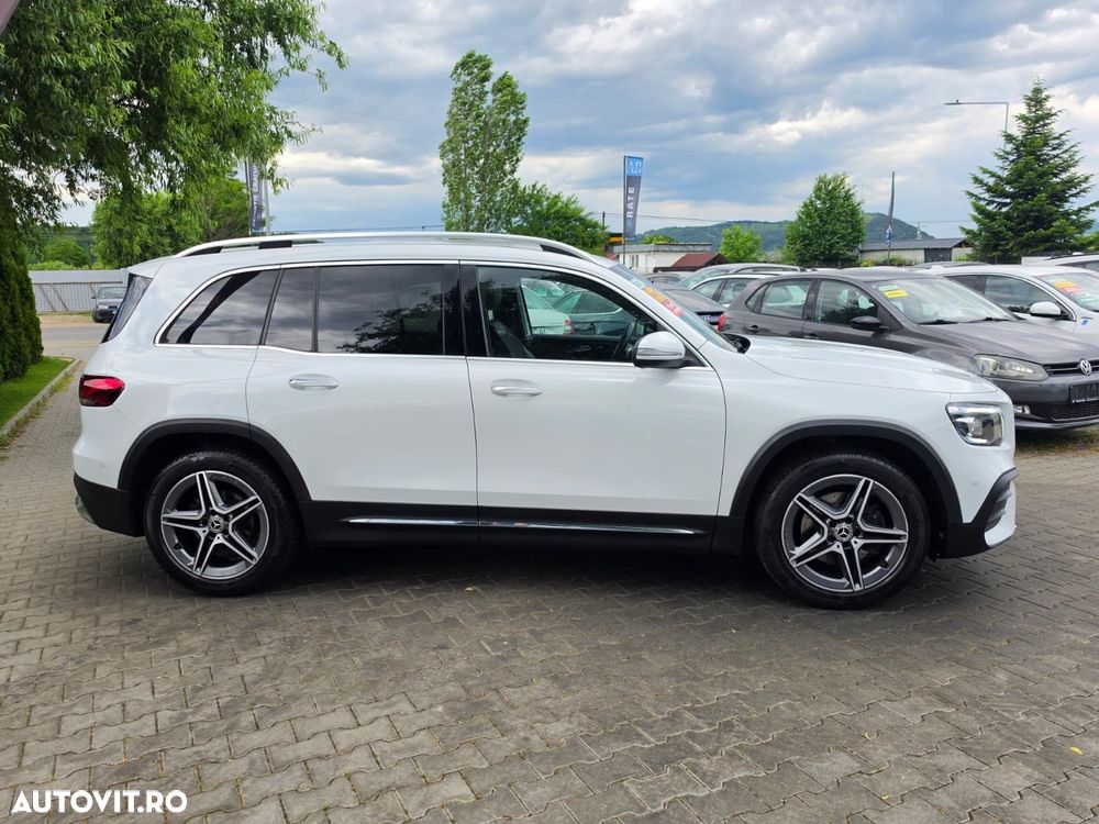 Mercedes-Benz GLB - 6