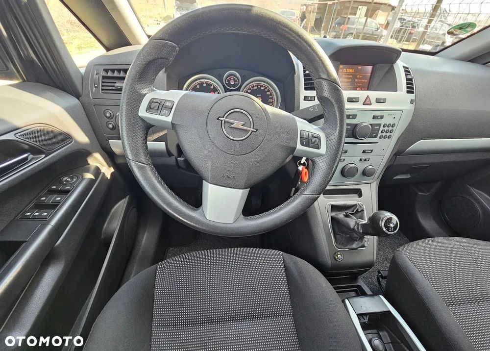 Opel Zafira 1.8 Enjoy - 3
