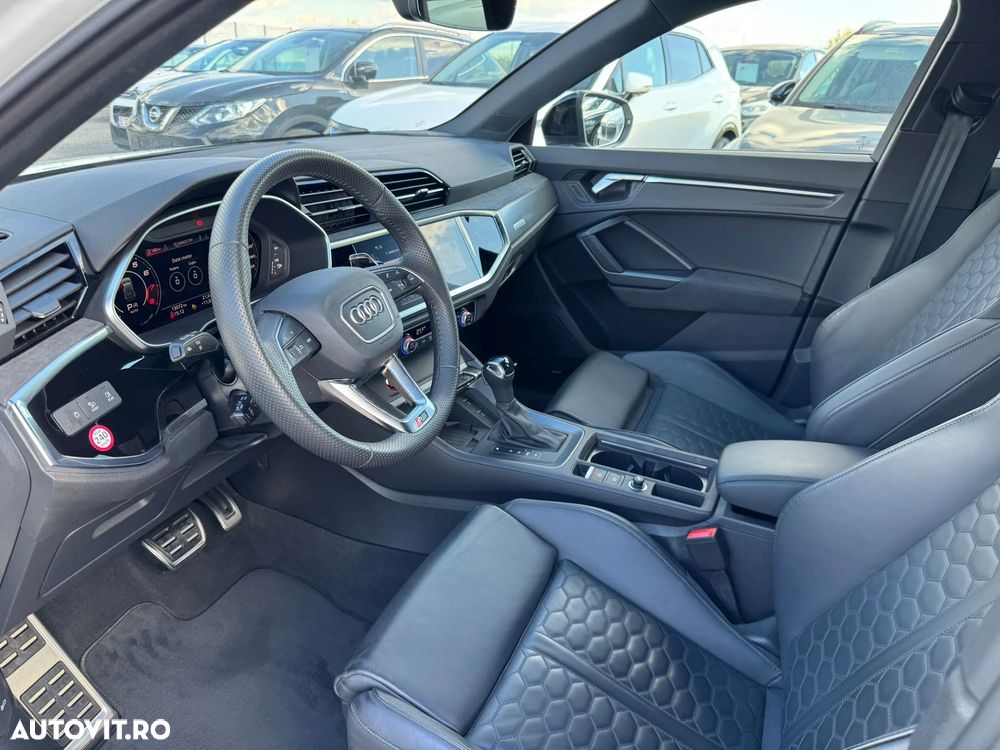 Audi RS Q3 RSQ3 2.5 TFSI quattro S tronic - 9