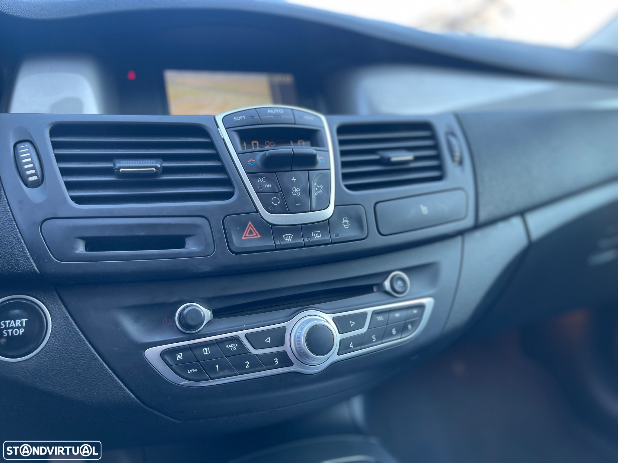 Renault Laguna Break 1.5 dCi Dynamique S - 20