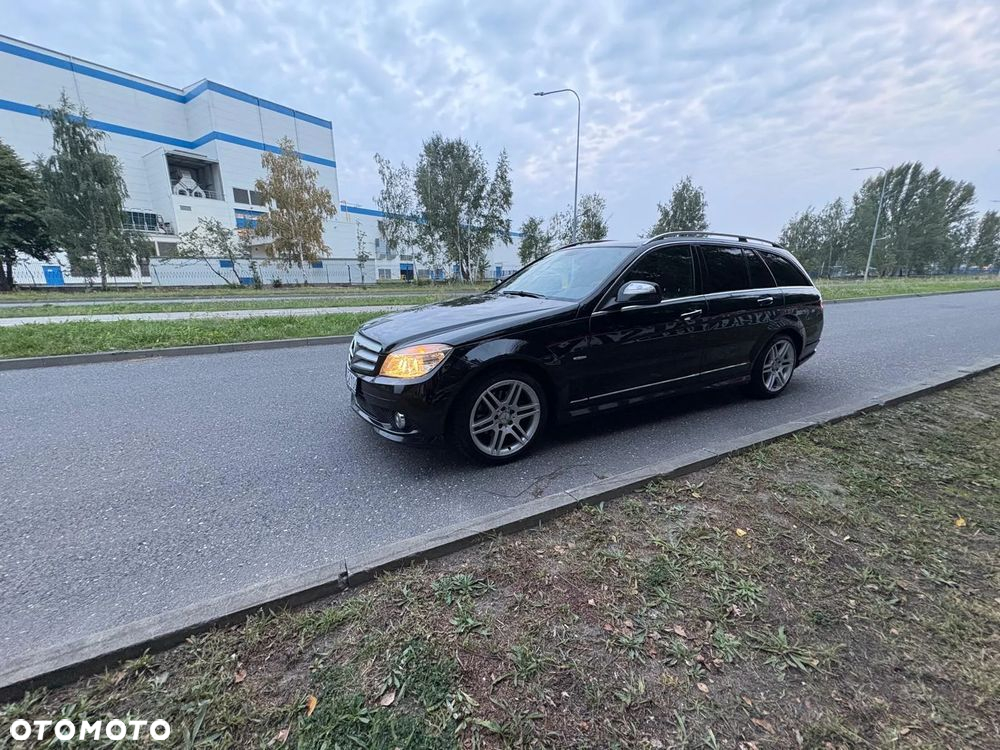 Mercedes-Benz Klasa C 180 T Kompressor Automatik Avantgarde - 17
