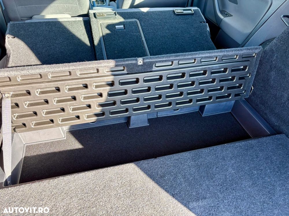 Volkswagen Golf 1.4 TSI Highline - 39