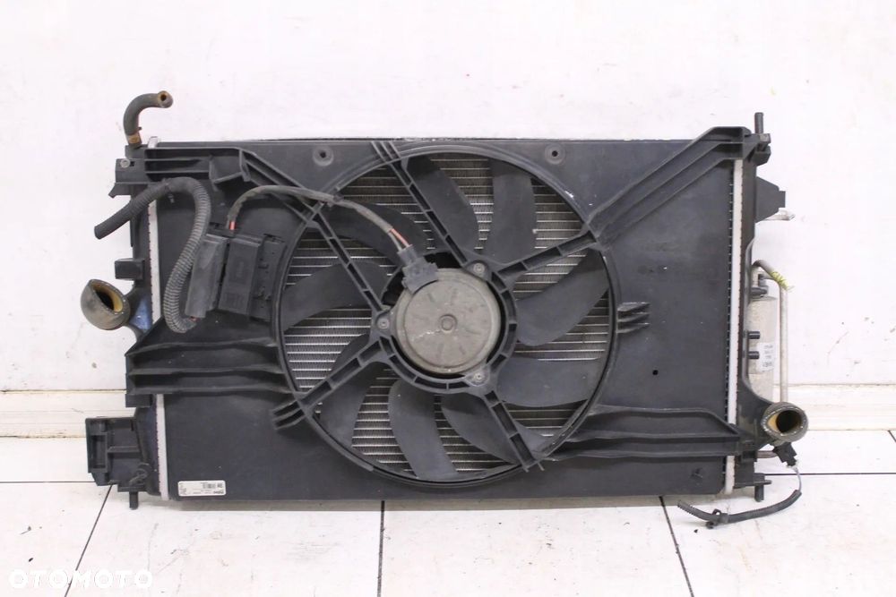 KOMPLET CHŁODNIC WENTYLATOR MODUŁ OPEL VECTRA C LIFT 2.2 B 875556J - 1