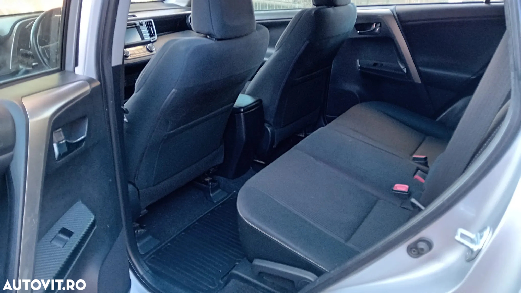 Toyota RAV4 2.2 D-4D 4WD Executive - 9