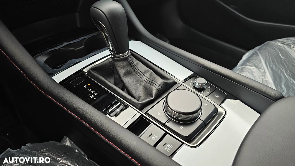 Mazda 3 e-SKYACTIV-X 186 M HYBRID Aut. HOMURA - 10