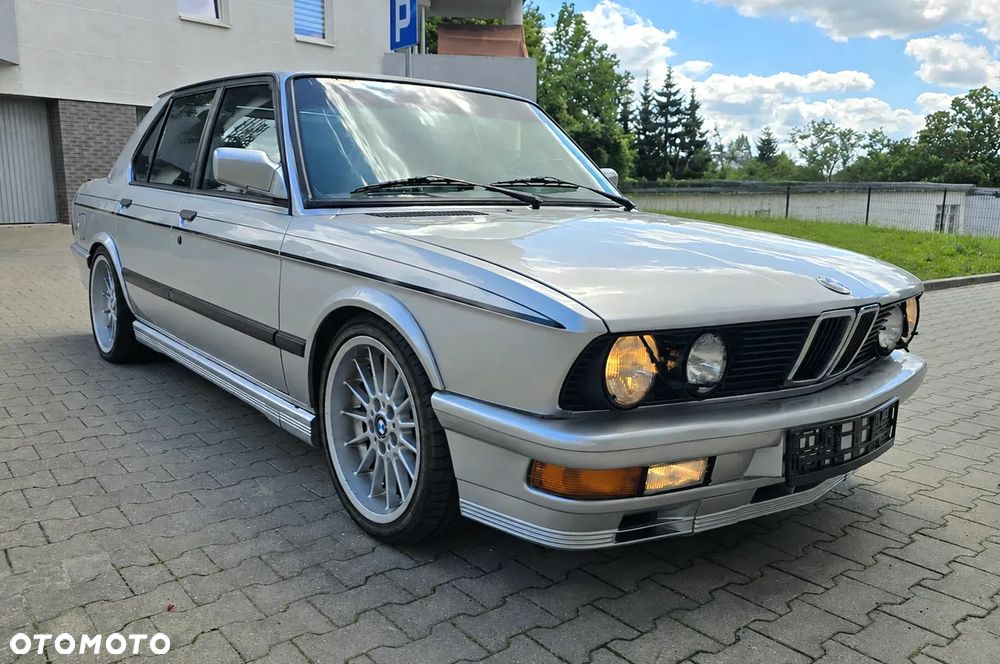 BMW Seria 5 - 1