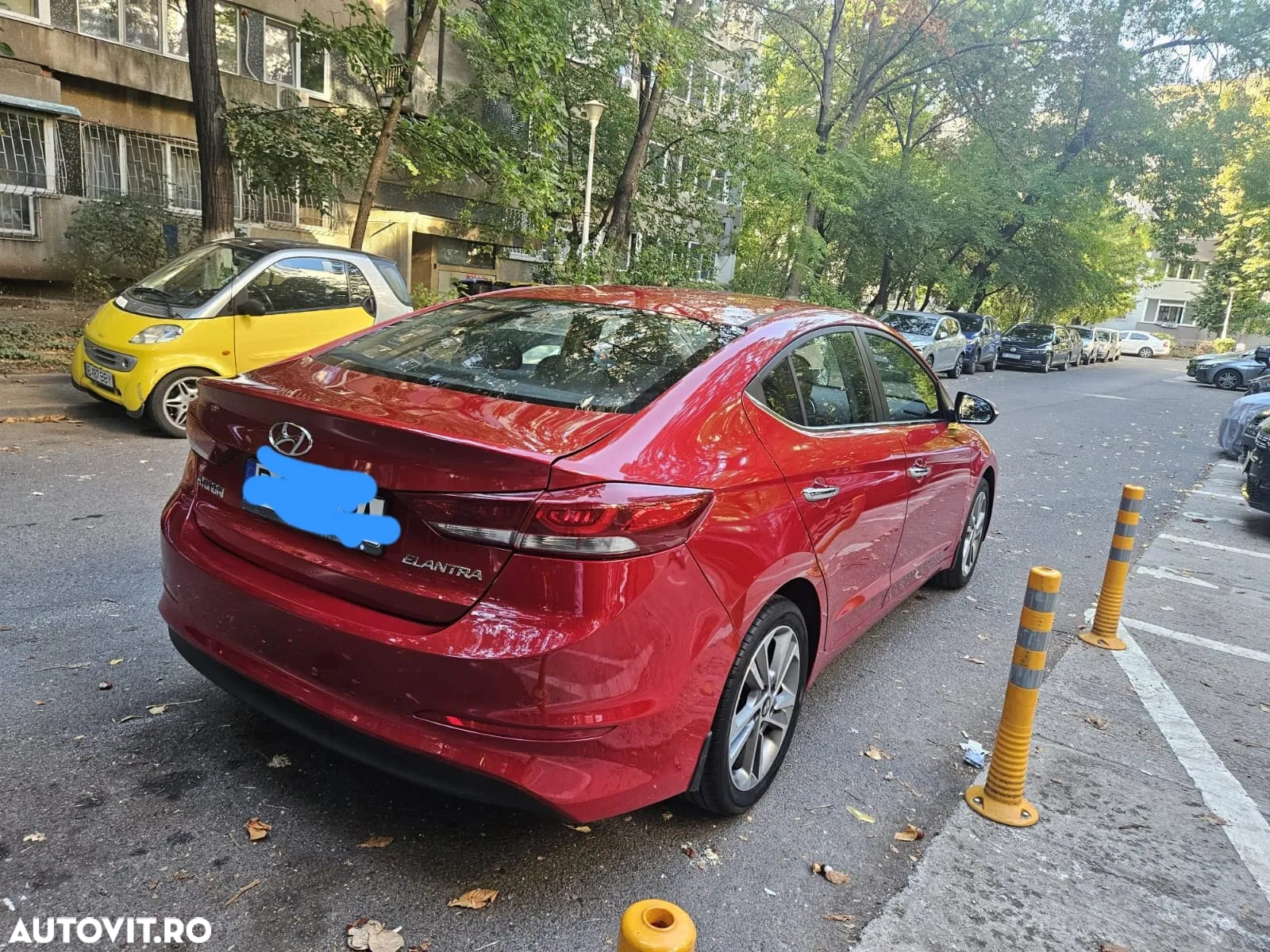 Hyundai Elantra 1.6 CRDI Comfort - 8