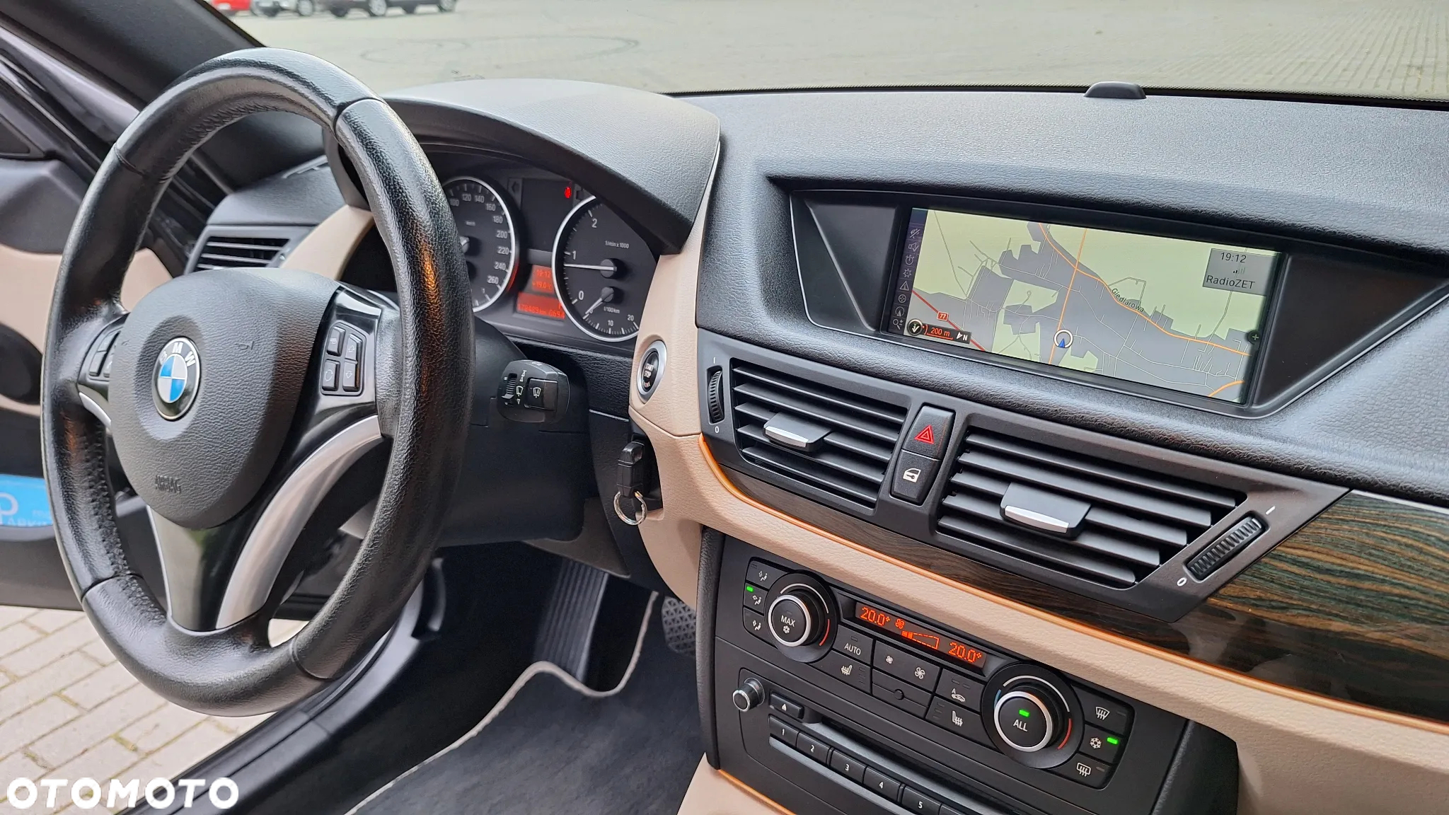 BMW X1 - 21