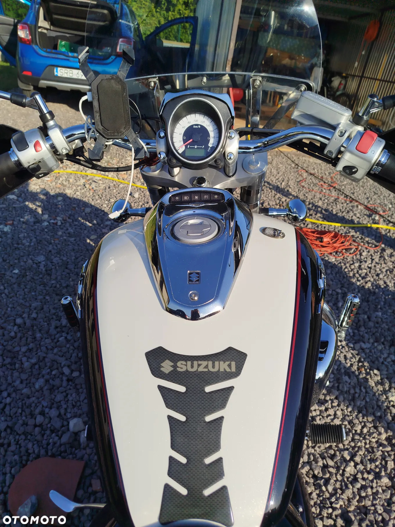 Suzuki VZ - 10