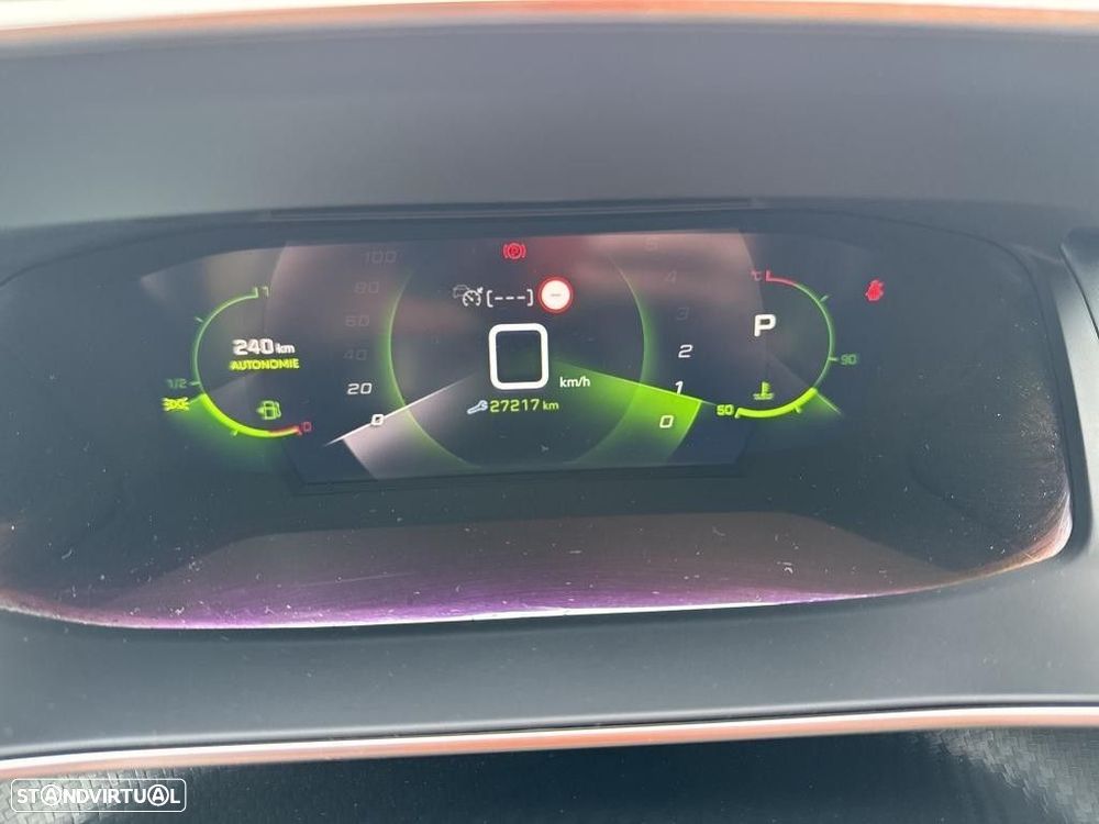 Peugeot 2008 1.2 PureTech GT Pack EAT8 - 7