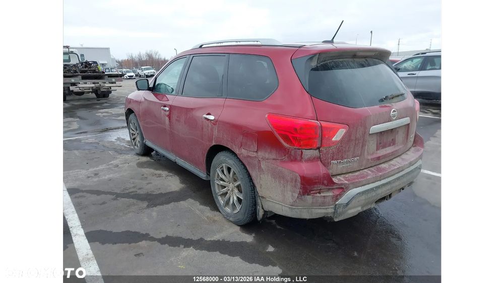 Nissan Pathfinder - 15