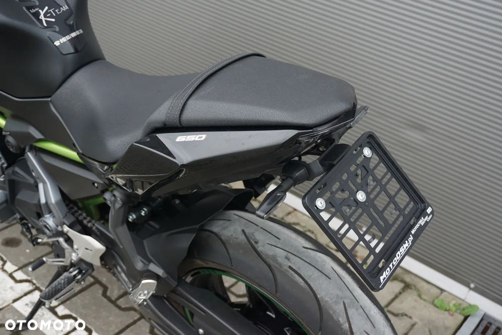 Kawasaki Z 650 - 16