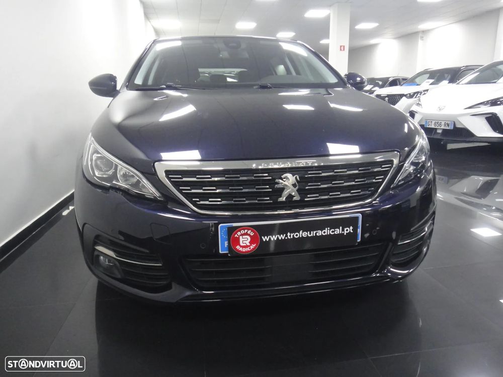 Peugeot 308 PureTech 130 GPF EAT8 Stop & Start Tech Edition - 26