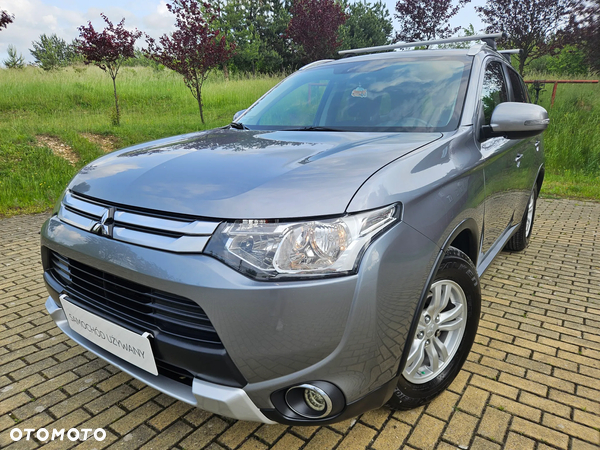 Mitsubishi Outlander 2.0 Intense CVT