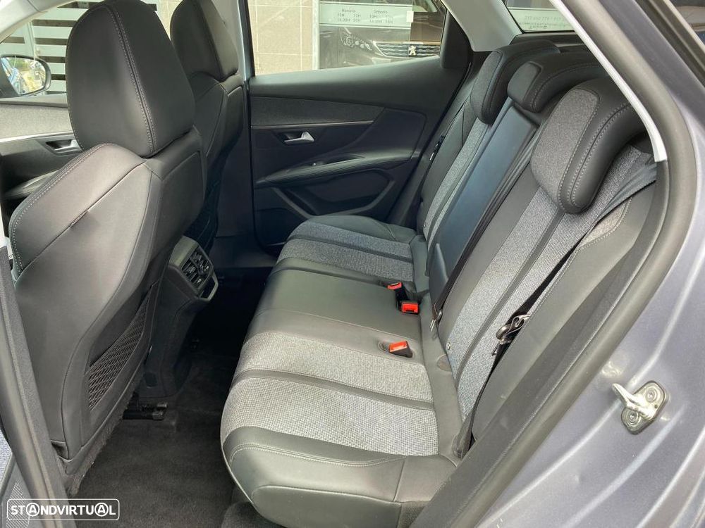 Peugeot 3008 BlueHDi 130 Stop & Start EAT8 Allure - 8