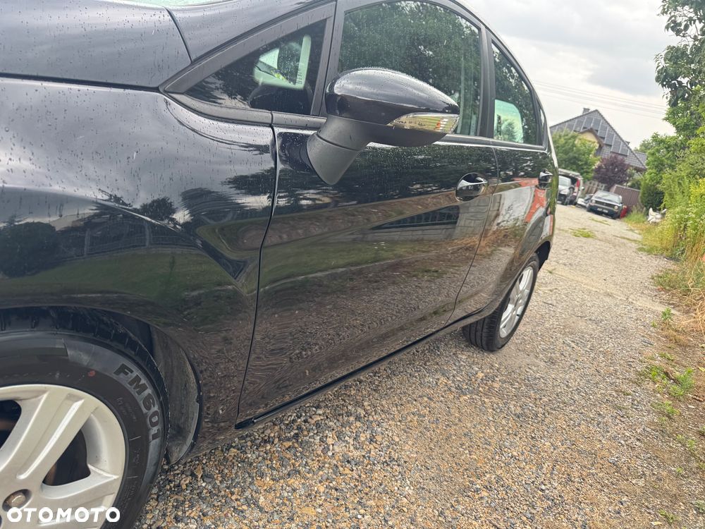 Ford Fiesta 1.25 Champions Edition - 10