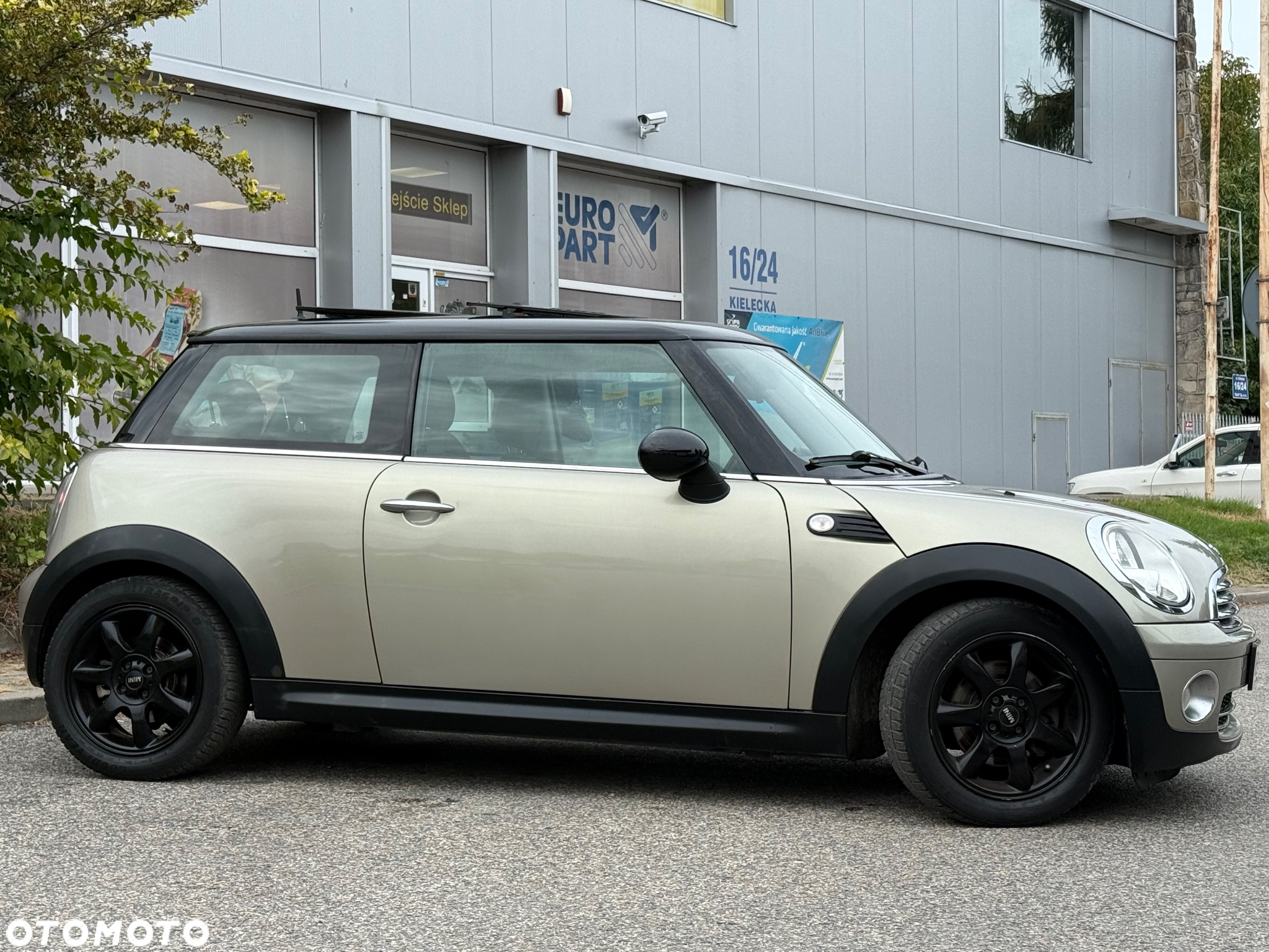 MINI Cooper Standard - 6