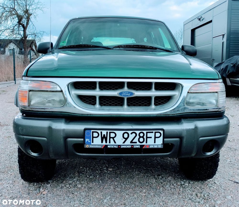 Ford Explorer 4.0 - 11