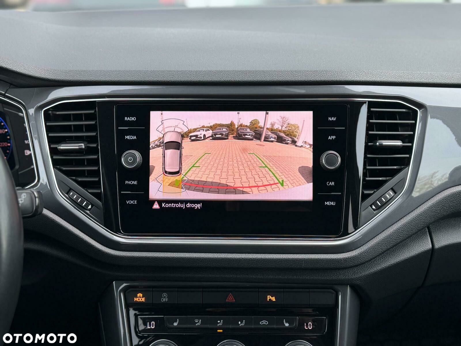 Volkswagen T-Roc 1.5 TSI GPF ACT Premium DSG - 26
