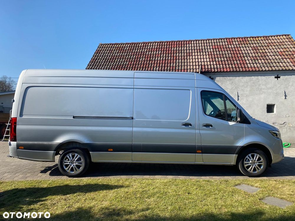 Mercedes-Benz Sprinter - 6
