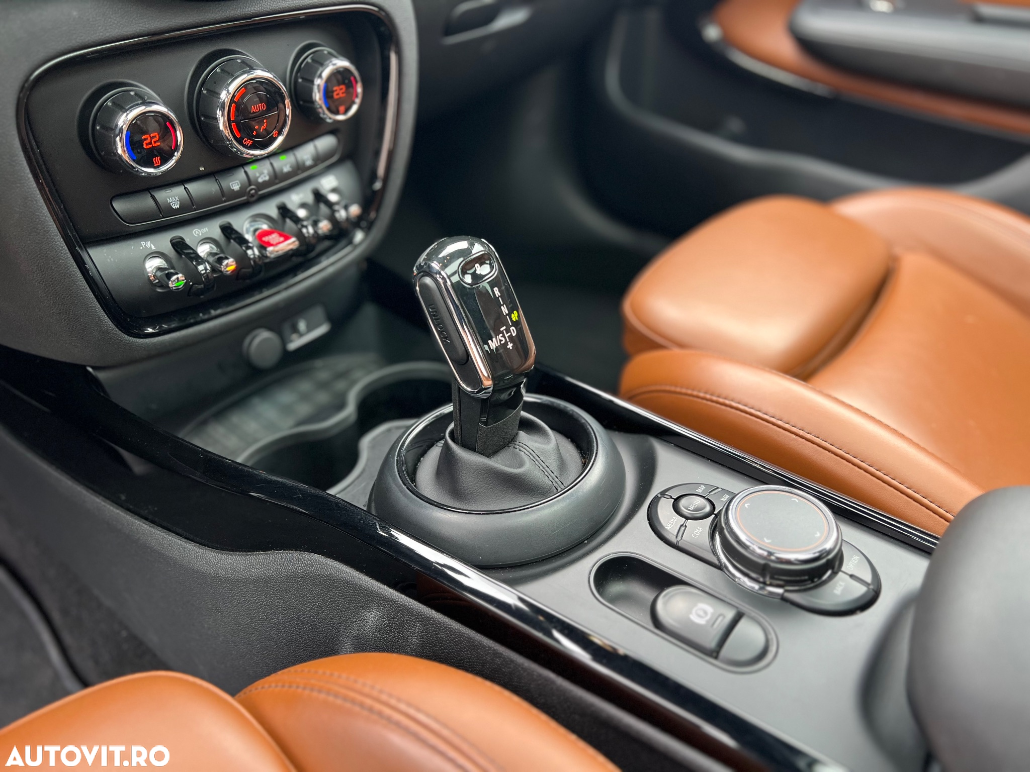 Mini Clubman - 26