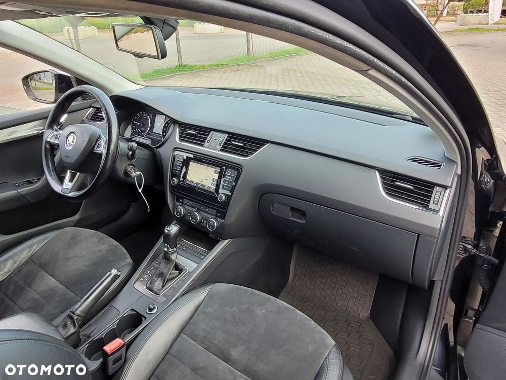 Skoda Octavia 2.0 TDI 4x4 DSG Scout - 22