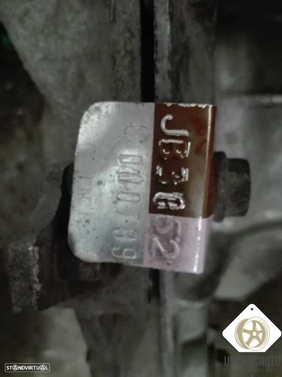CAIXA VELOCIDADES RENAULT 19 I 1993 - 6