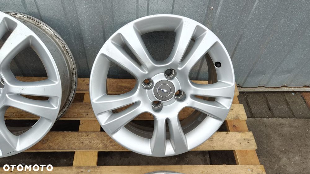 Felgi OPEL Corsa-D 4x100 15 ET39 - 3