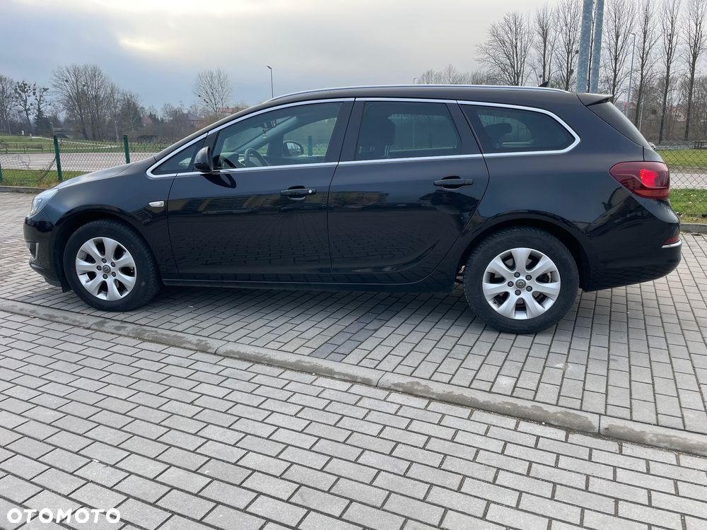 Opel Astra 1.6 CDTI DPF ecoFLEX TourerStart/Stop Exklusiv - 8