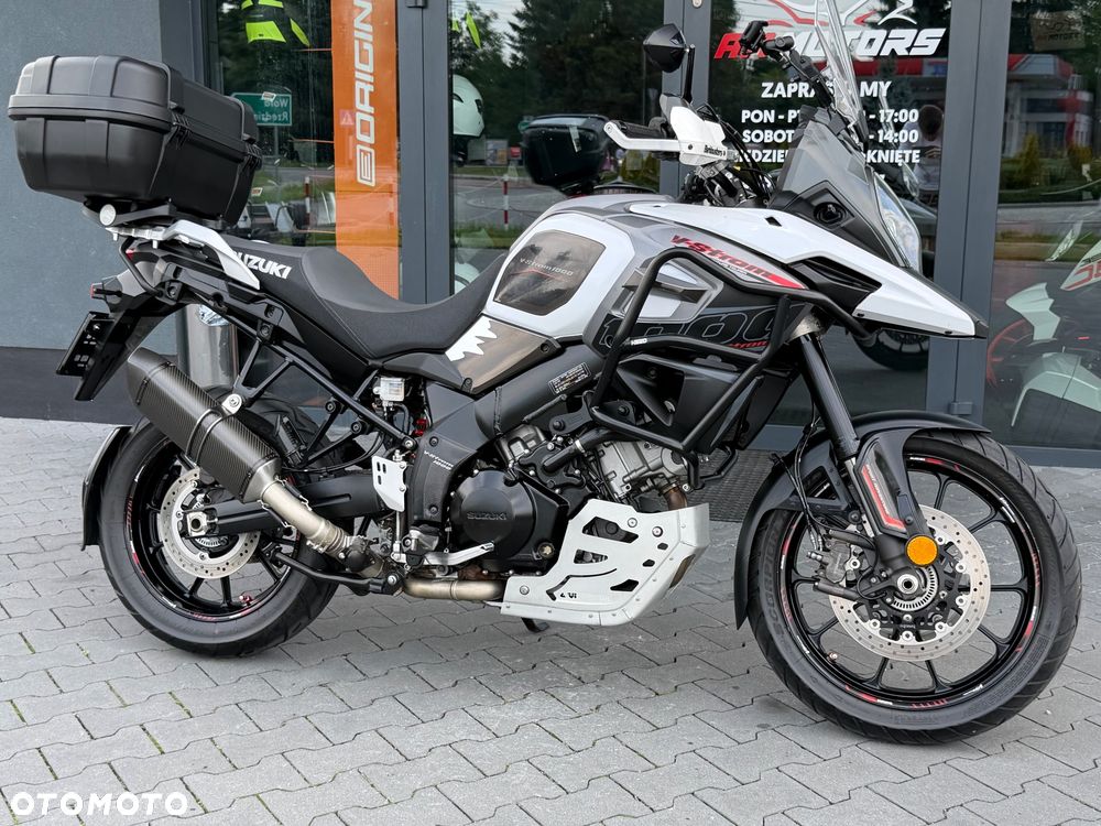 Suzuki V-STROM - 1