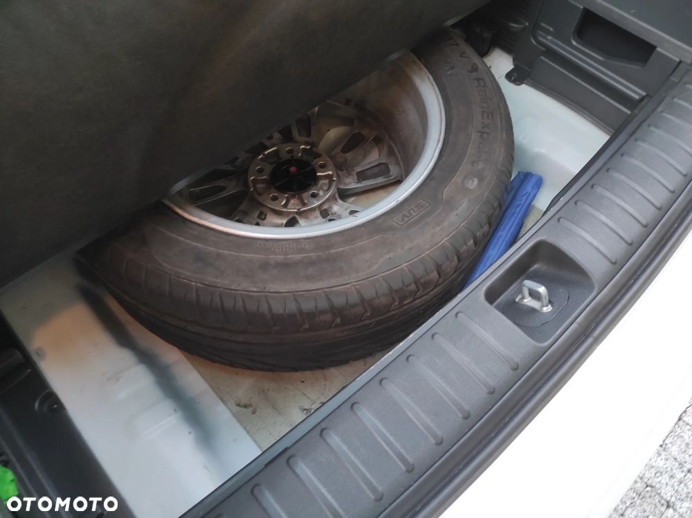 Hyundai Tucson 1.7 CRDI BlueDrive Style 2WD - 17