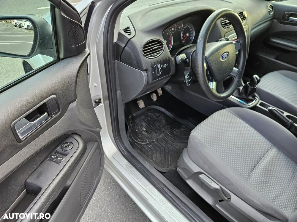 Ford Focus 1.6 TDCi Trend - 7