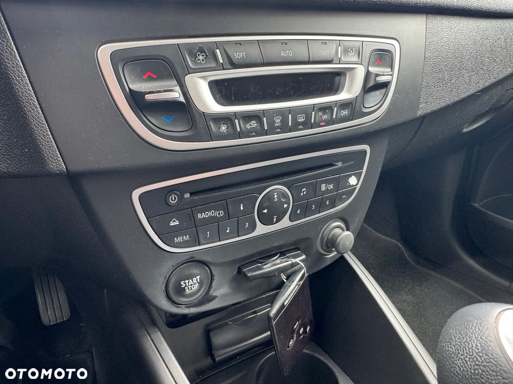 Renault Megane 1.6 16V 110 Expression - 21