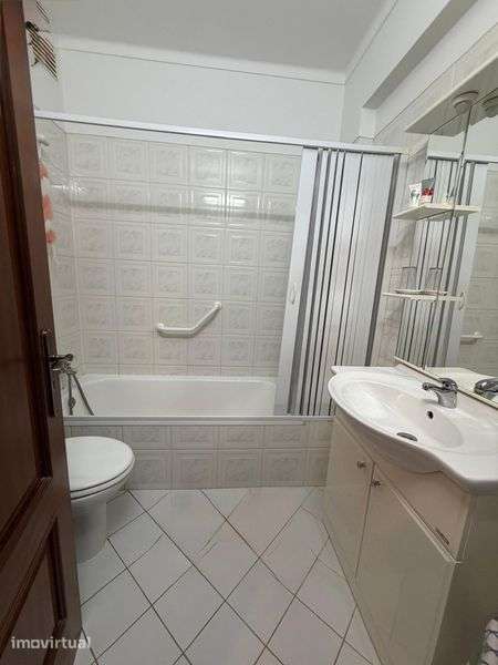 Apartamento em Armacao de Pera - Grande imagem: 2/10