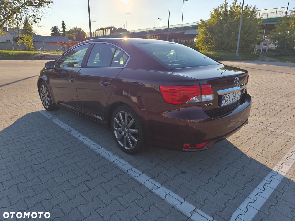 Toyota Avensis 2.0 Prestige MS - 10