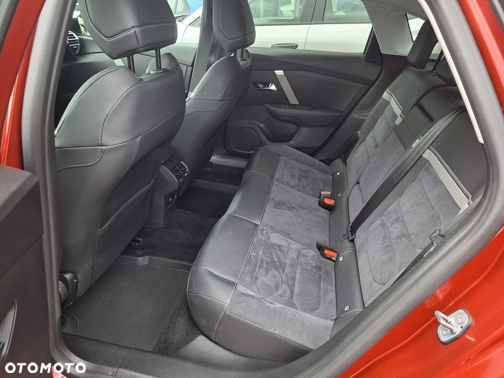 Citroën C4X 1.2 PureTech Max S&S EAT8 - 11