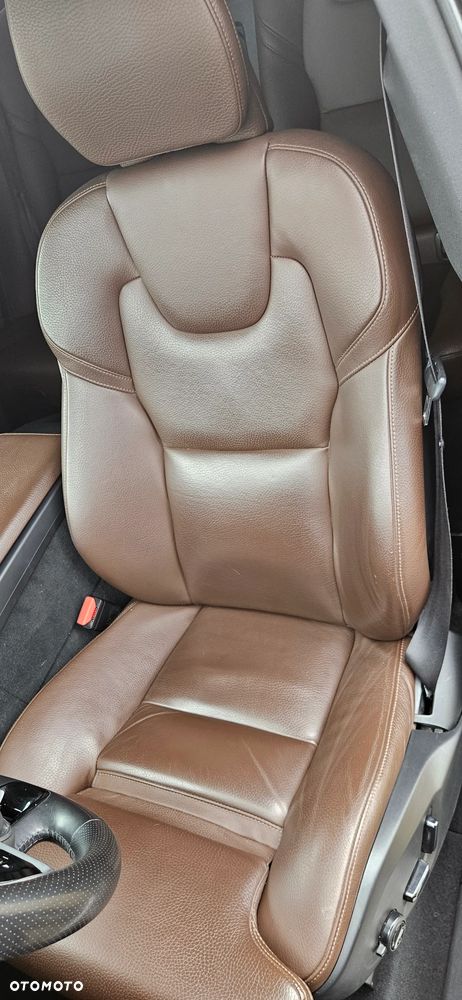 Volvo XC 60 T8 AWD Recharge Geartronic Inscription - 8