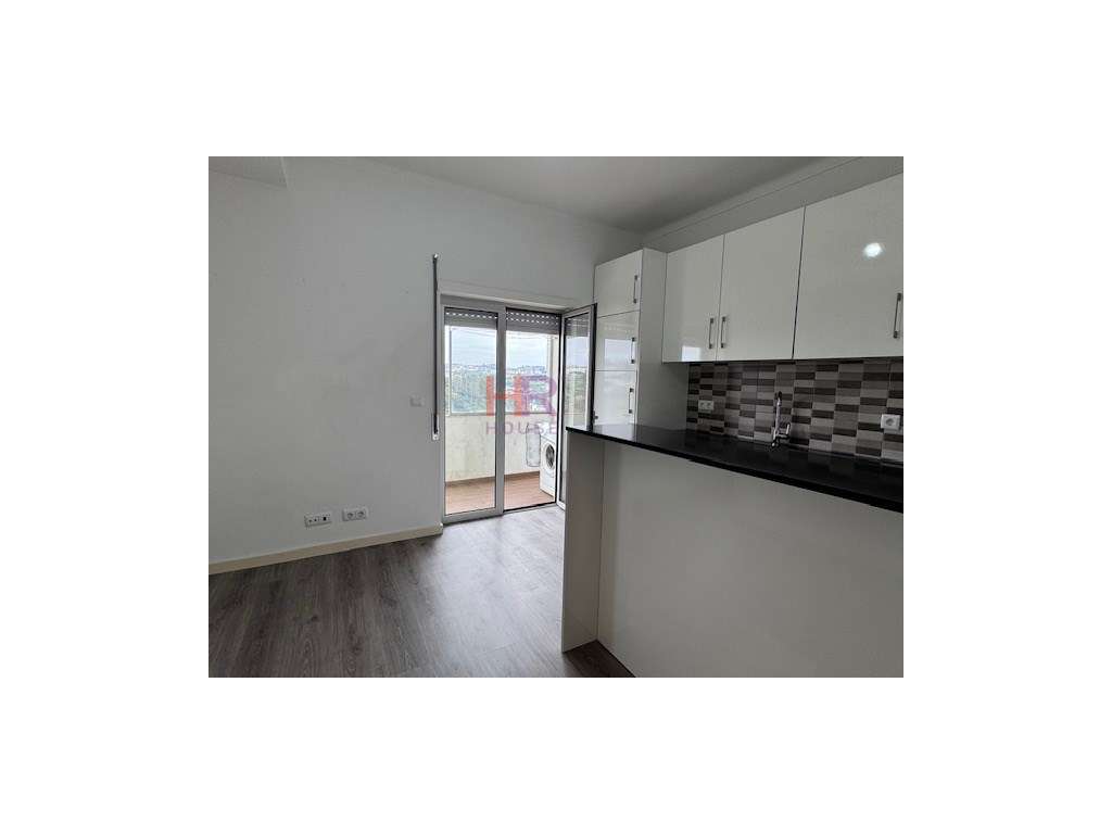 Apartamento T1 remodelado para arrendamento em Eiras e São Paulo de... - Grande imagem: 3/19