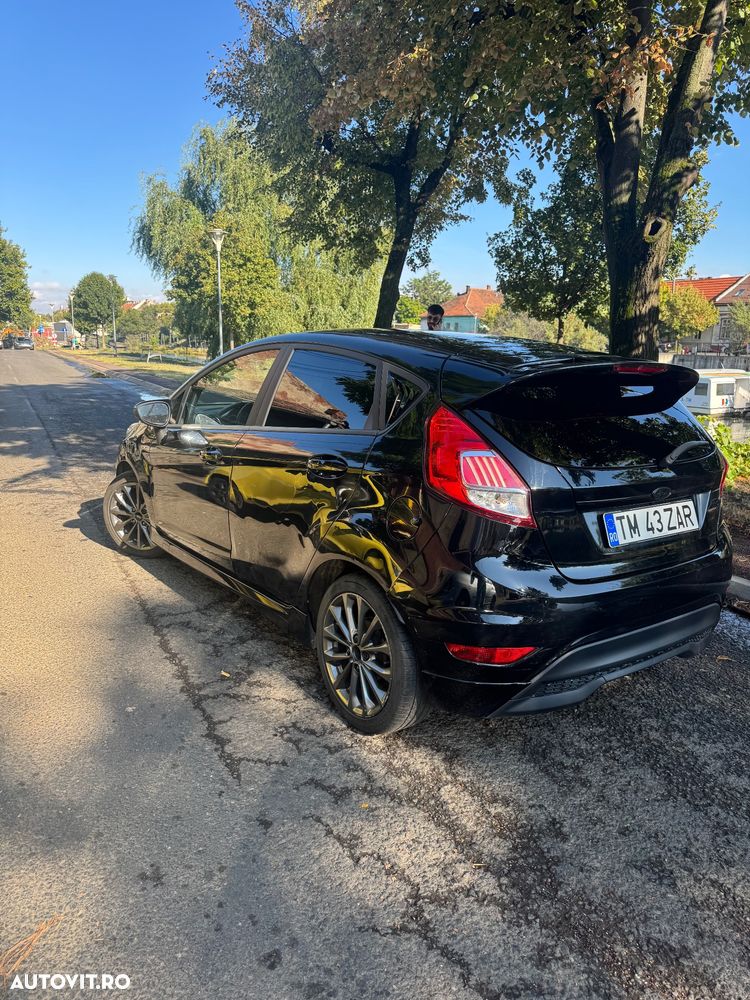 Ford Fiesta 1.5 TDCi ST Line - 2