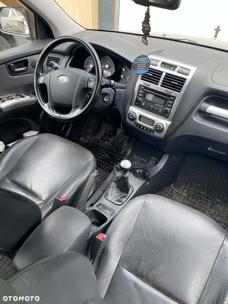Kia Sportage 2.0 CRDI 2WD Vision - 16