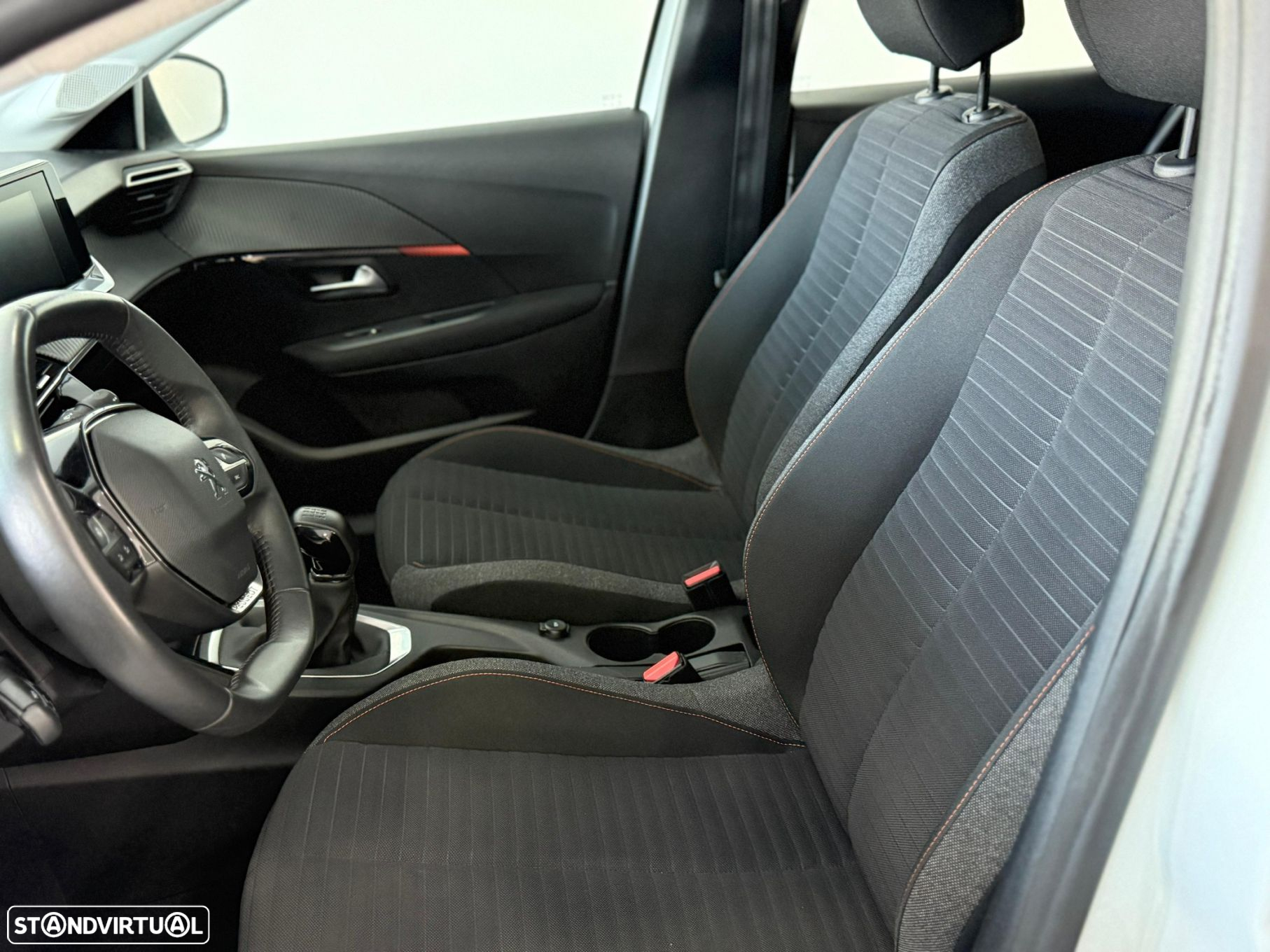 Peugeot 208 1.2 PureTech Active - 4