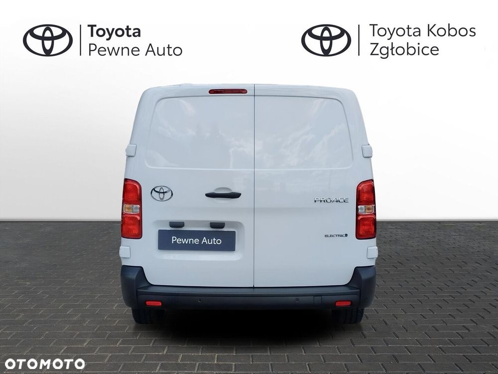 Toyota PROACE - 4