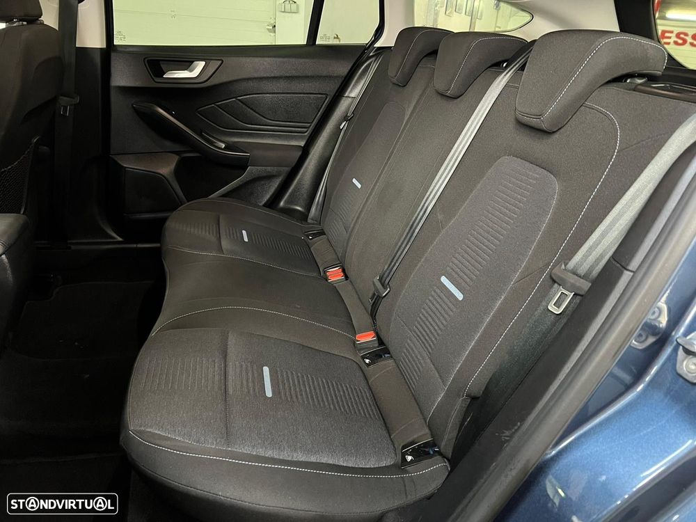 Ford Focus SW 1.0 EcoBoost MHEV Active X - 7